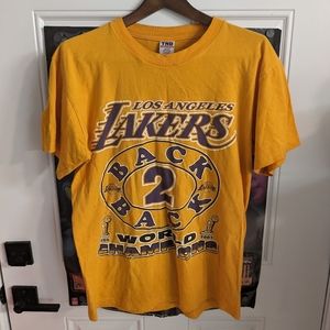 Vintage Lakers 2001 Championship Tee 🏆